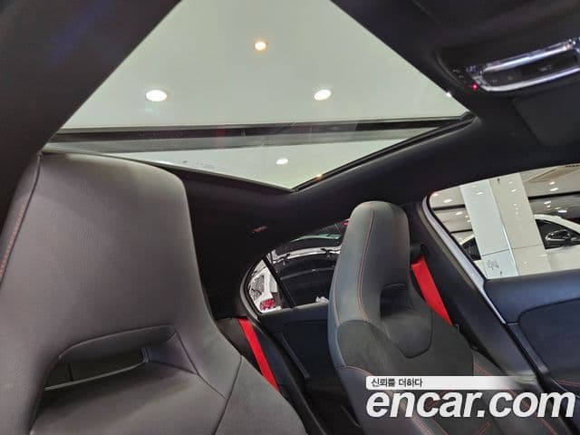 Mercedes-Benz A-Class 2025 — ფოტო 14/16