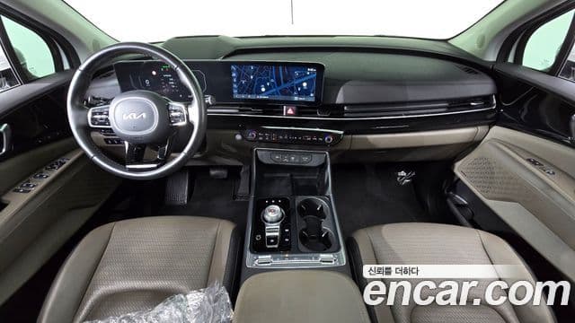 Kia Carnival 2024 — Şəkil 7/20