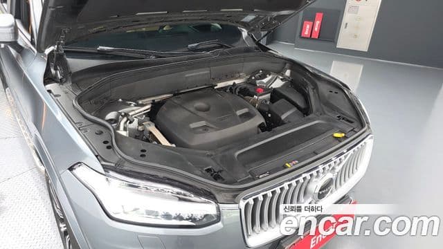 Volvo XC90 2020 — ფოტო 6/20