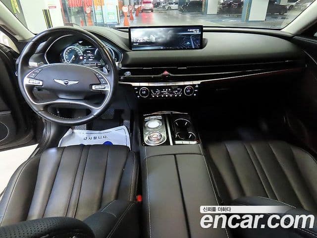 Genesis Electrified G80 2021 — фото 8 из 20