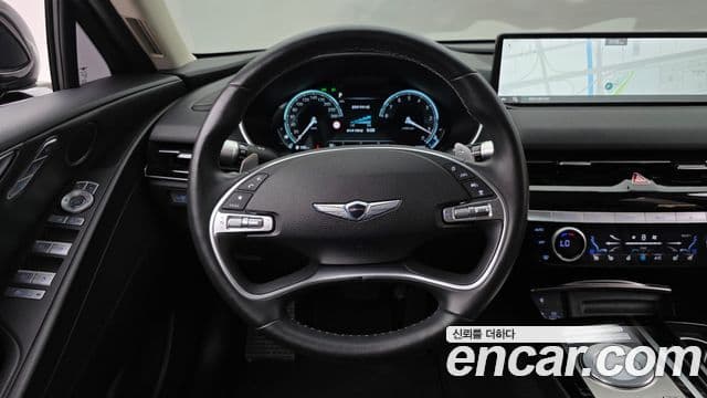 Genesis Electrified G80 2021 — фото 13 из 20