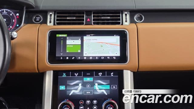 Land Rover Range Rover 2018 — фото 14 из 20