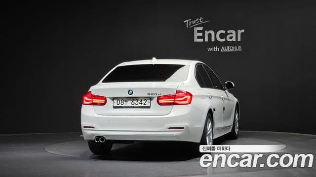 BMW 3 Series 2018 — фото 4 из 20