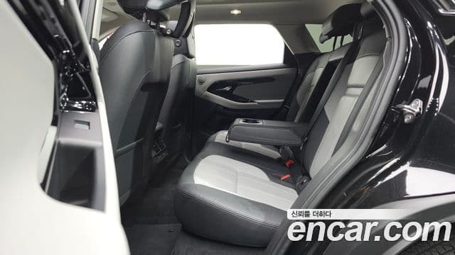 Land Rover Range Rover Evoque 2024 — ფოტო 11/20