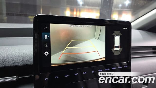 Hyundai Staria 2024 — фото 17 из 20