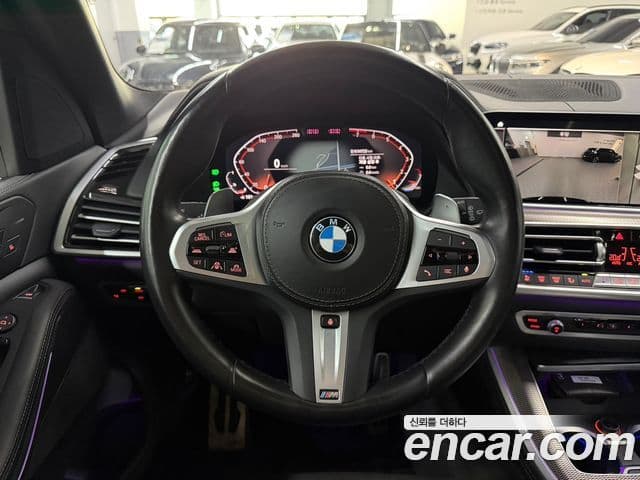 BMW X5 2022 — фото 8 из 20
