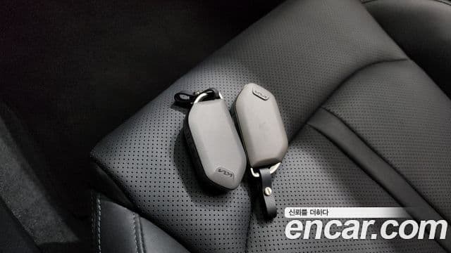 Kia K5 2024 — фото 14 из 20