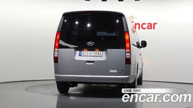 Hyundai Staria 2023 — Şəkil 4/20