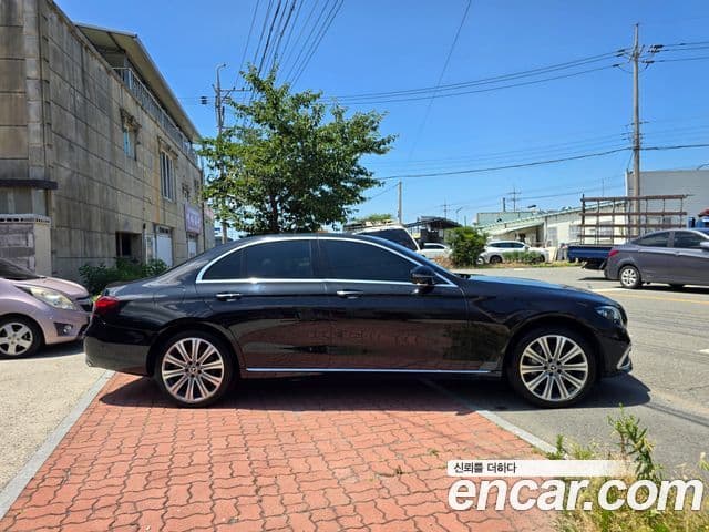 Mercedes-Benz E-Class 2023 — Şəkil 6/20