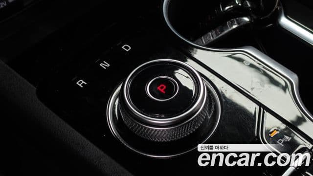 Kia K5 2023 — фото 9 из 20