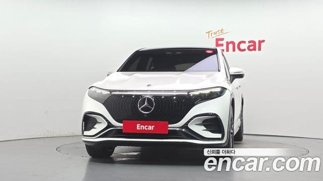 Mercedes-Benz EQS SUV 2023 — ფოტო 10/31