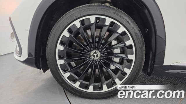 Mercedes-Benz EQS SUV 2023 — ფოტო 30/31