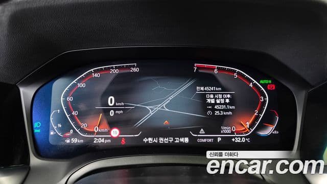 BMW 3 Series 2022 — ფოტო 8/20
