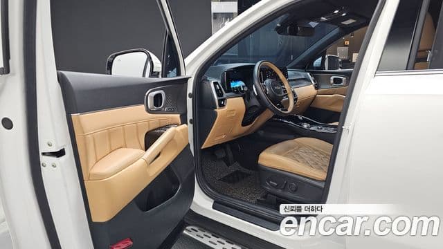 Kia Sorento 2022 — фото 10 из 20