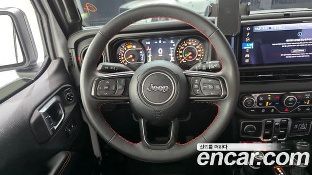 Jeep Wrangler 2024 — Şəkil 14/20