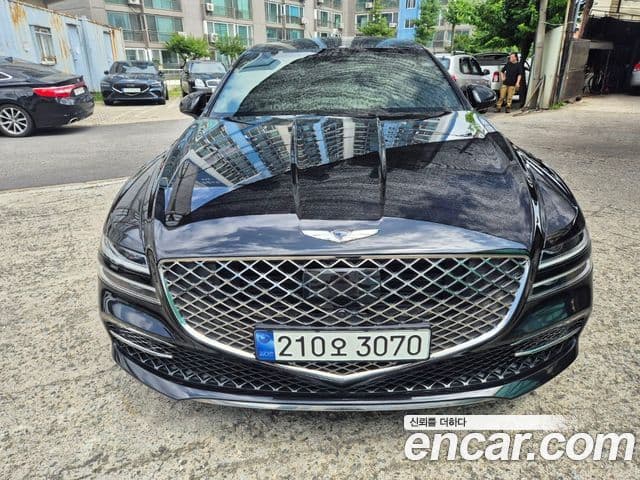 Genesis Electrified G80 2023 — Şəkil 10/20