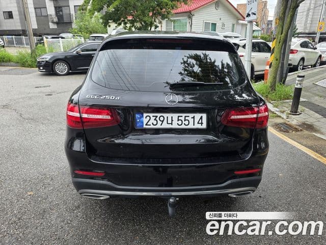 Mercedes-Benz GLC-Class 2018 — ფოტო 1/20