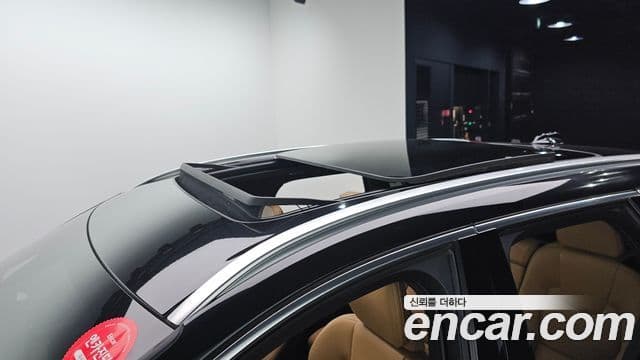 Volvo XC60 2021 — Şəkil 18/20