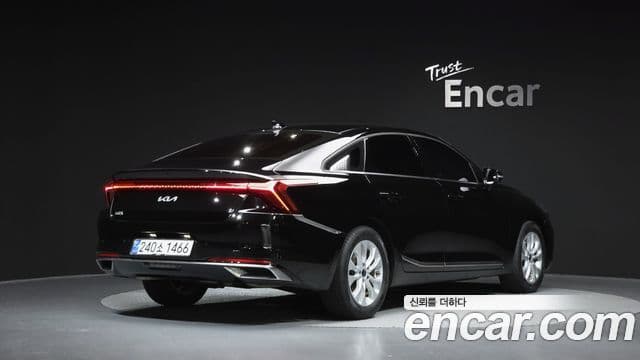 Kia K8 2021 — Şəkil 2/20