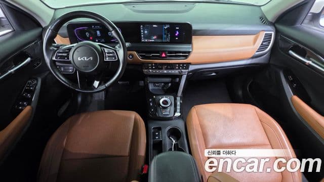 Kia Seltos 2023 — Şəkil 7/20