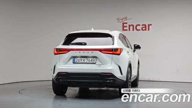 Lexus NX350h 2025 — Фото 4/20