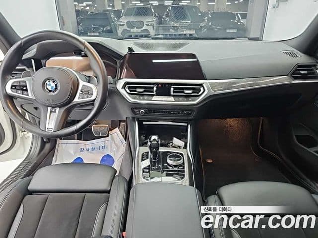 BMW 3 Series 2021 — ფოტო 6/20