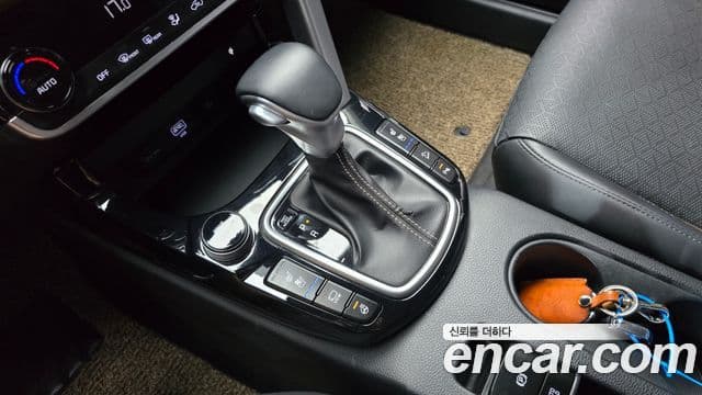 Kia Seltos 2020 — фото 9 из 20