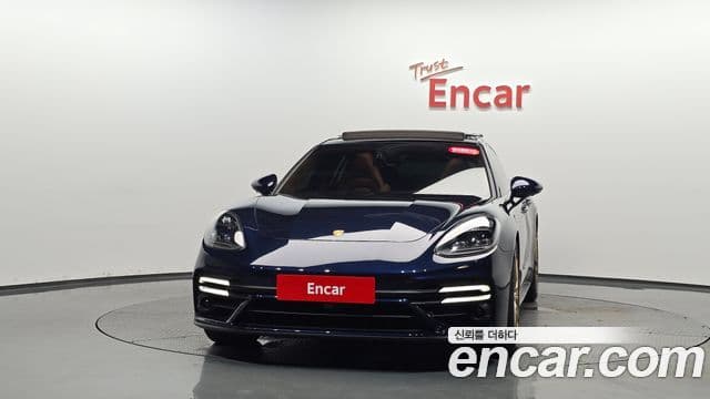 Porsche Panamera 2022 — ფოტო 3/20