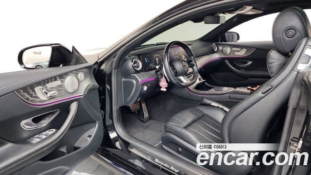 Mercedes-Benz E-Class 2021 — ფოტო 10/20
