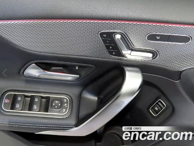 Mercedes-Benz A-Class 2022 — Şəkil 14/19
