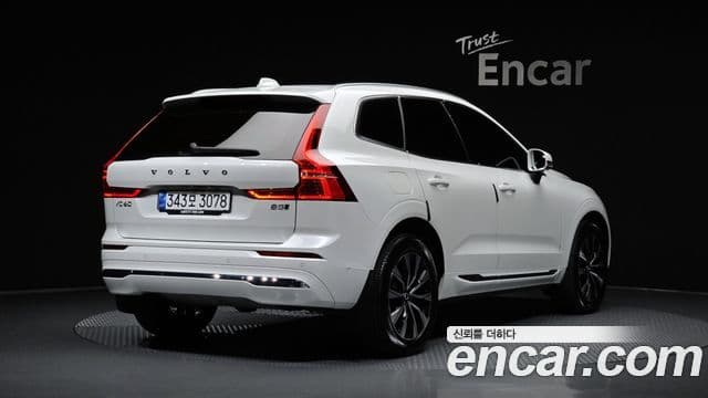 Volvo XC60 2025 — Фото 2/20