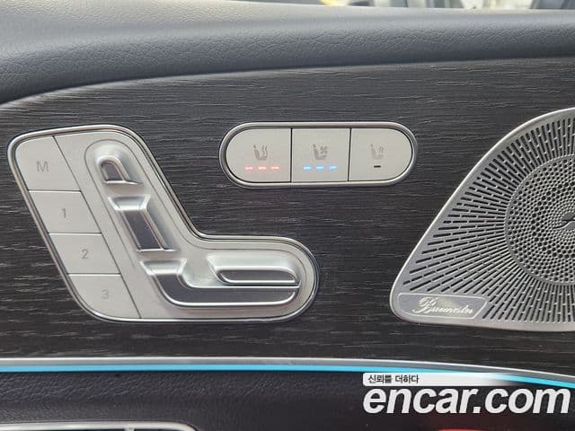 Mercedes-Benz GLE-Class 2023 — Фото 13/20