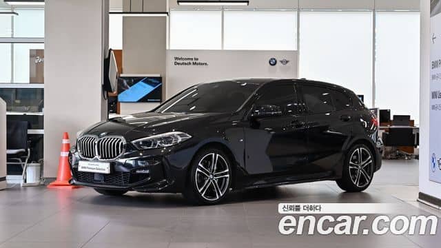 BMW 1 Series, 2023