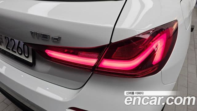 BMW 1 Series 2021 — ფოტო 19/30
