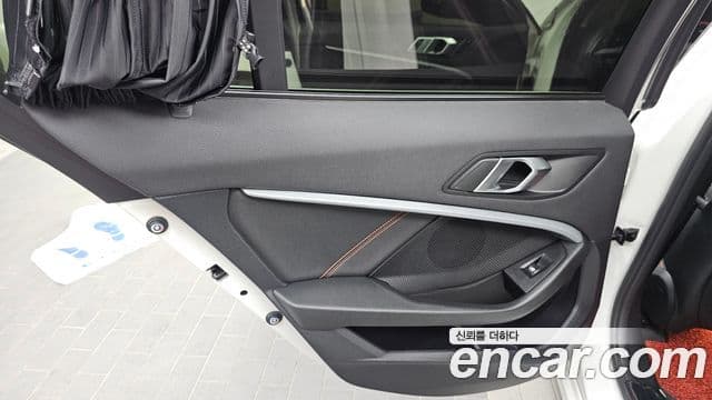 BMW 1 Series 2021 — ფოტო 26/30
