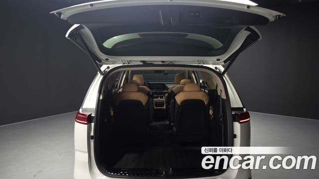 Kia Carnival 2022 — Şəkil 20/20