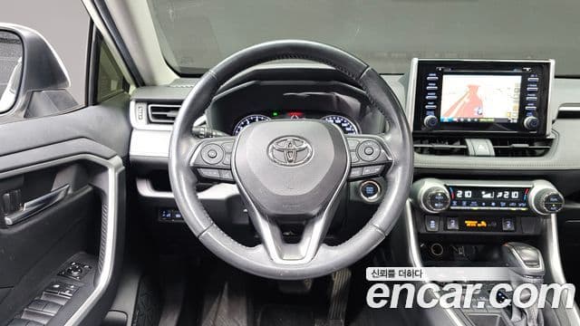Toyota RAV4 2019 — Şəkil 13/20
