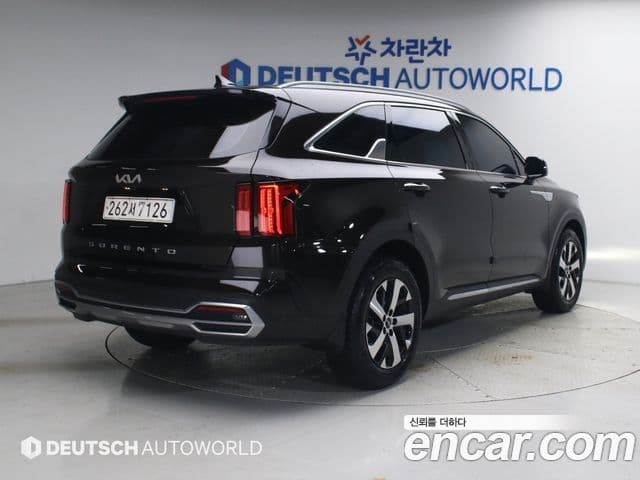 Kia Sorento 2022 — фото 1 из 20