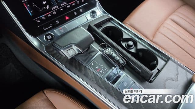 Audi A6 2021 — фото 9 из 20