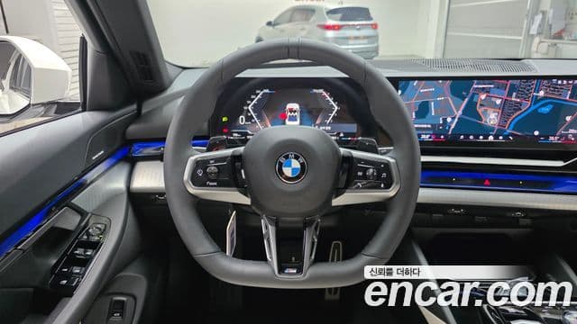 BMW 5 Series 2025 — Фото 13/20