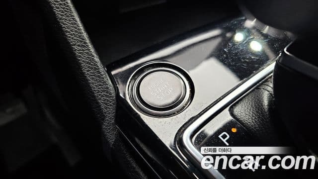 Kia Sportage 2022 — ფოტო 17/20