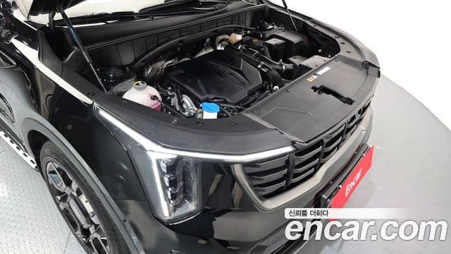 Kia Sorento 2023 — ფოტო 6/20