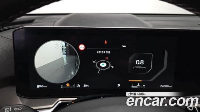 Kia Sorento 2023 — ფოტო 8/20