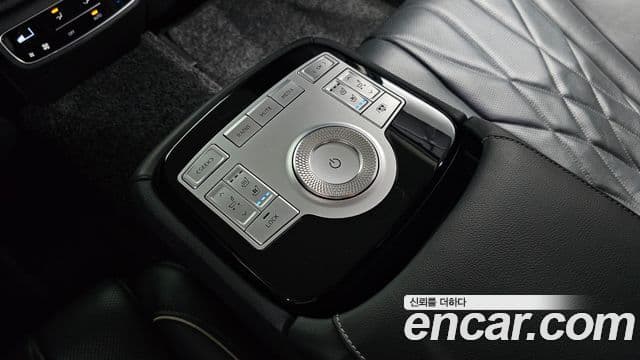 Genesis Electrified G80 2020 — фото 19 из 20