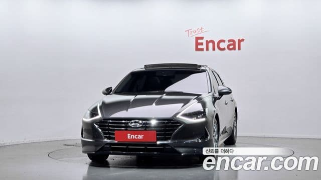 Hyundai Sonata 2022 — ფოტო 3/20