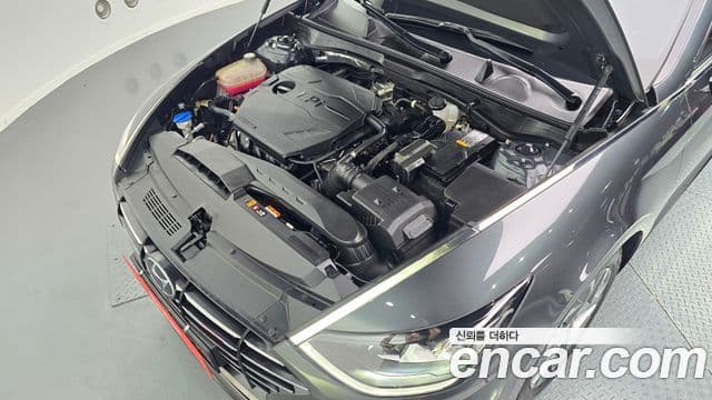 Hyundai Sonata 2022 — ფოტო 6/20