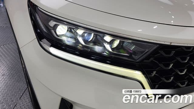 Kia Sorento 2022 — Şəkil 18/34