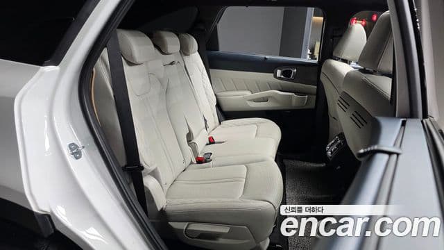 Kia Sorento 2024 — фото 12 из 20
