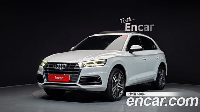 Audi Q5 2020 — фото 1 из 20