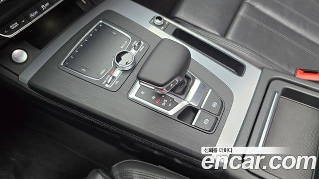 Audi Q5 2020 — фото 9 из 20